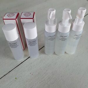 Shiseido Set of Cleansing Oil and Eye Lip Remover